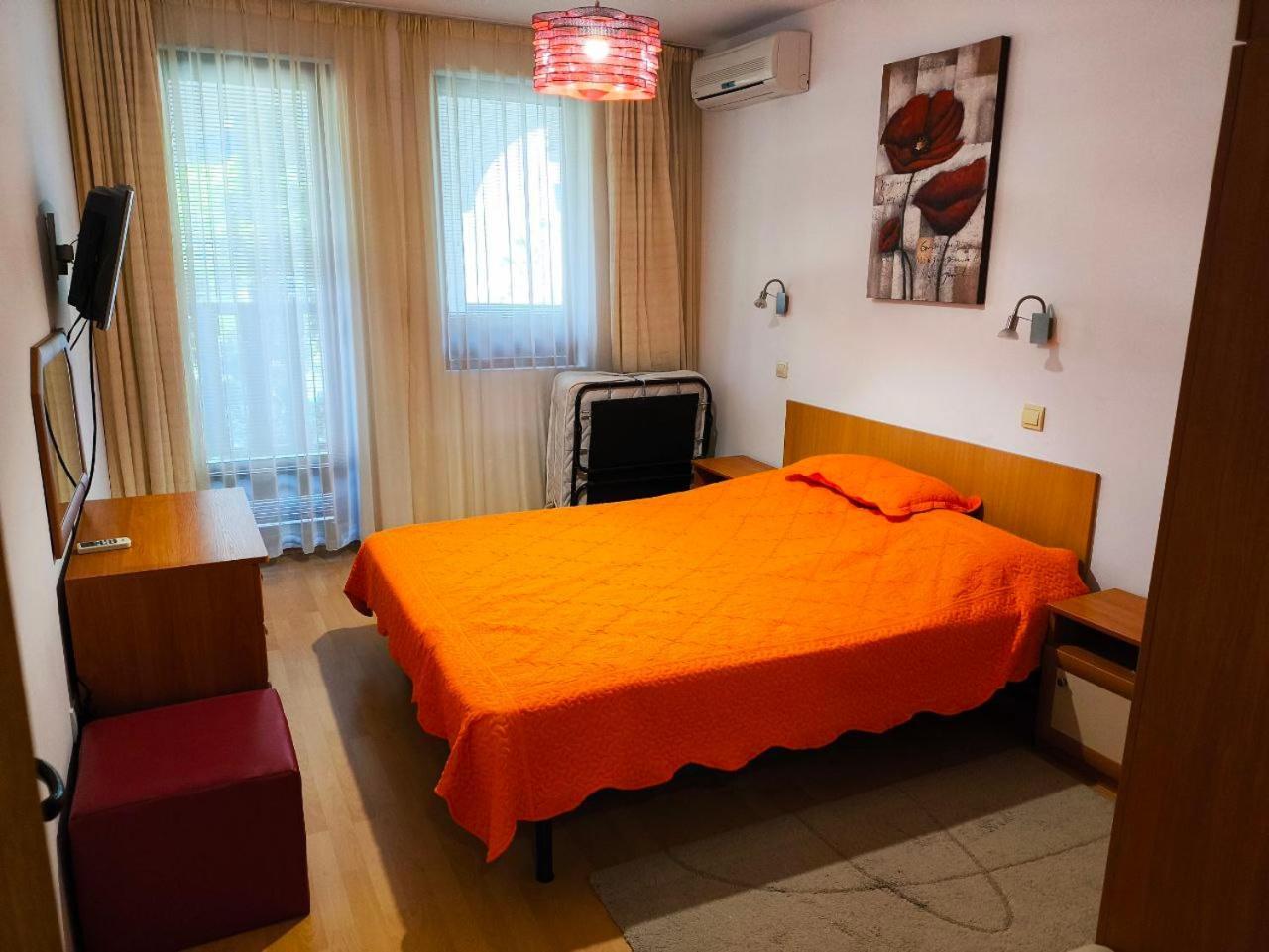 Dom-El Real Apartments 3 - Sveti Vlas Ngoại thất bức ảnh